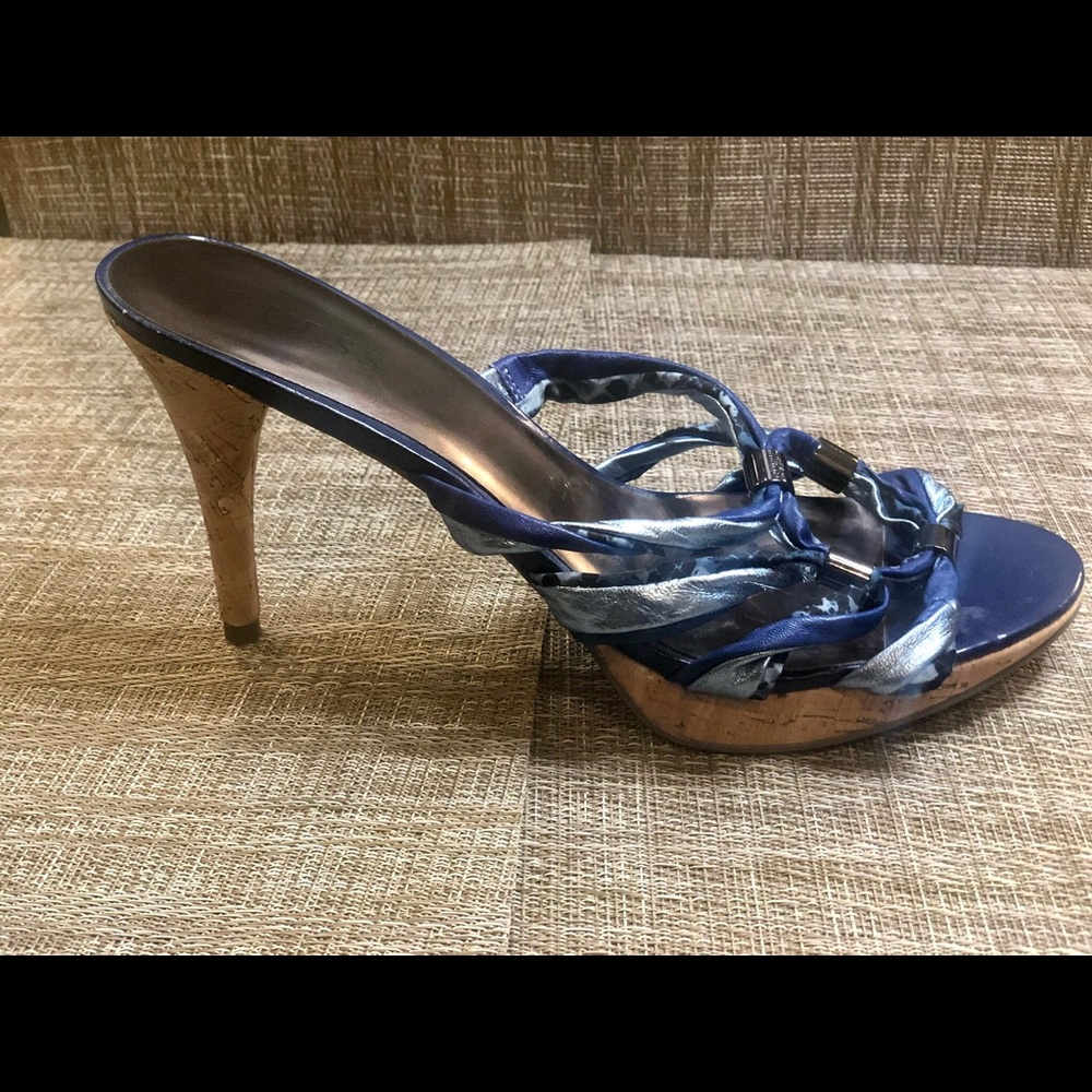 Guess heeled sandals in shades of blue